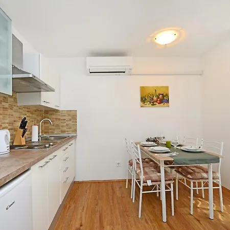 Vukovic Lägenhet Poreč